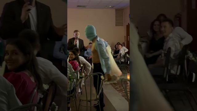 На свадьбе появились воры #ведущий #wedding #ведущийсвадьбы #свадьба