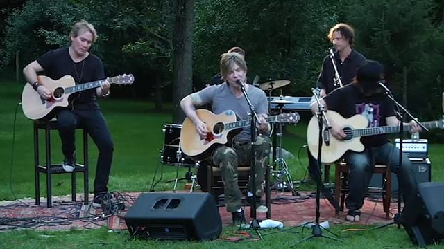 Goo Goo Dolls-Black Balloon-Live At Camp Krim 8/15/13 смотреть онлайн