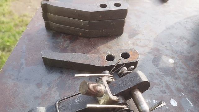 Сцепление МТЗ, легкая педаль, ведет, буксует. смотреть онлайн