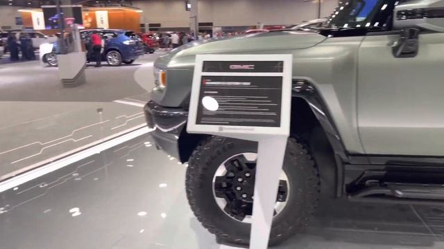 2024 HUMMER EV SUV WALK AROUND! смотреть онлайн