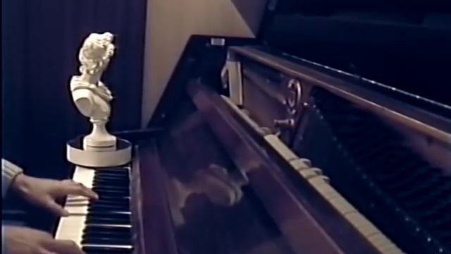 MACINTOSH PLUS - Piano Cover смотреть онлайн