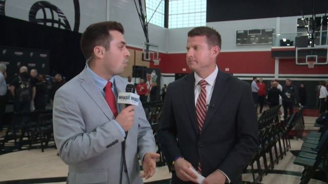 UofL head coach Pat Kelsey breaks down 'cultural blueprint' of his programs смотреть онлайн