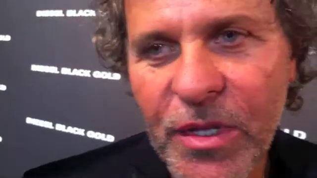 Renzo Rosso Milano è la città più importante al mondo per la moda maschile смотреть онлайн