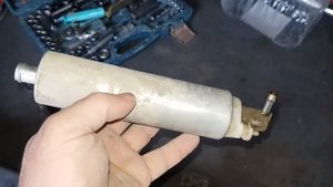 двигатель плохо набираетн обороты , глохнет на ходу