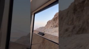 Новая христианская песня! На планете земля, есть прекрасное место! 🌍