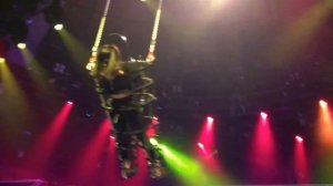 Lady Gaga - Aura - Live in London (iTunes Festival)