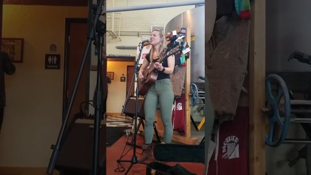 Patience Dee - "Dirty Windows" - Live at Mother Road смотреть онлайн