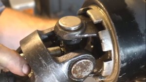 Bravo One Outdrive Service - Install