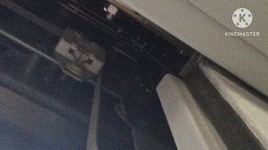 У грузопассажирского лифта могилев лифтмаш порвалась резинка у двери