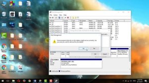 How to Hide Hard Disk partition in Windows Easily                   New 2017