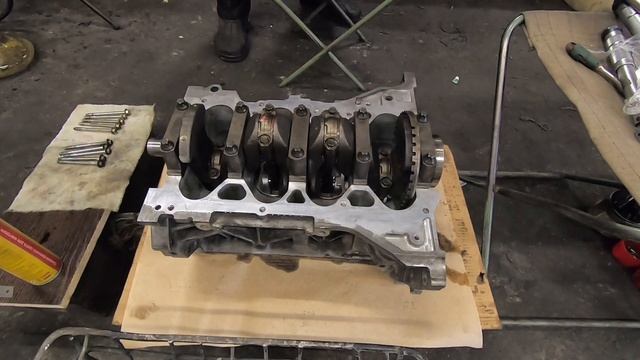 Как собрать двигатель MR20 NISSAN или как откапиталить двигатель!? смотреть онлайн