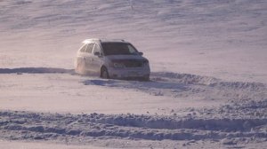 SsangYong Rodius - в снегу