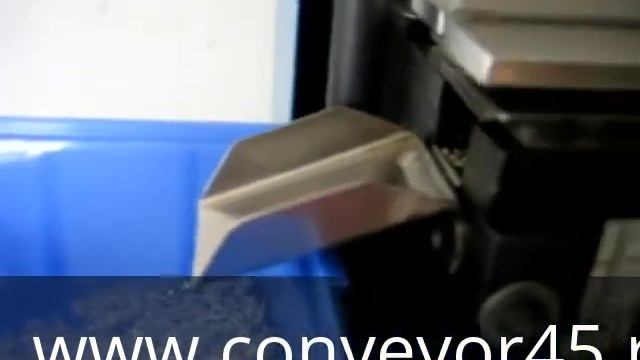 Автомат обрезки ножек конденсаторов
