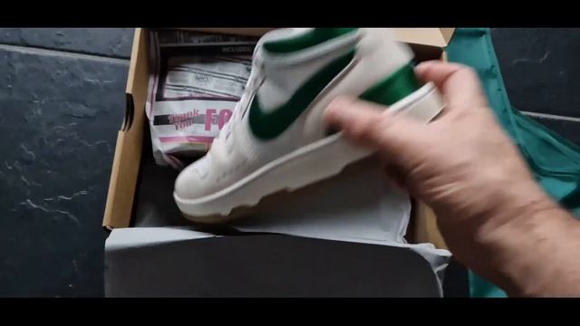 Nike Mac Attack X Social Status смотреть онлайн