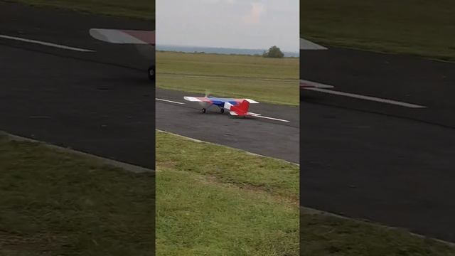 STICK FULL COMPOSITE - 40 DLE TWIN смотреть онлайн