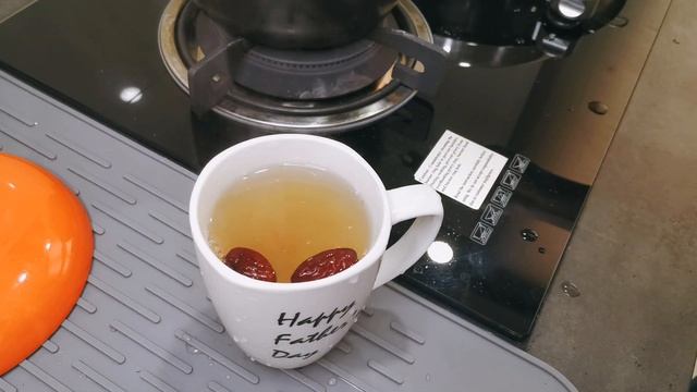 What to do with too many apples in the fridge? Easy & quick | Apple Red Dates Tea in just 10 mins ☺ смотреть онлайн