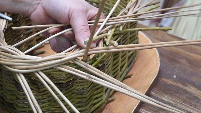 Русская ива. Урок 16. Объемная загибка в 5 пар смотреть онлайн