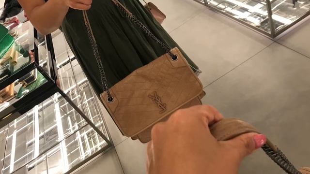 COME WITH ME TO SAINT LAURENT | PART II OF SHOPPING VLOG 🤗 смотреть онлайн