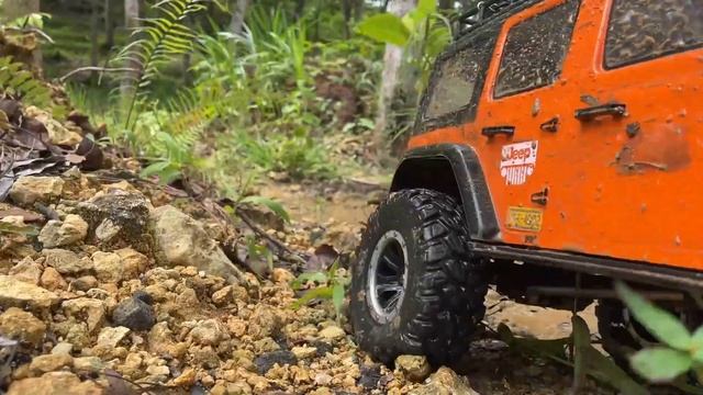 TELUSUR ALAM !! 1/10 RC CARS OFF ROAD EXPLORER MUDDING - Jeep 4x4 Rubicon YK4082 Crawler Defender