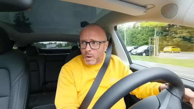 Ena tesla in en brat - koliko nasmehov? - Tesla Y Performance - VLOG #943 смотреть онлайн