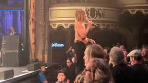 Iggy Pop - Strung Out Johnny (Live)