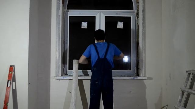 Как оштукатурить откосы
