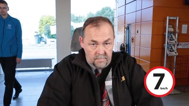 Lux Express - Fasten your seat belt in the bus! смотреть онлайн