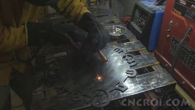 Custom Guitar Clock: 12 ga Mild Steel, 3/4" Plywood смотреть онлайн