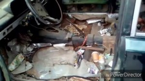 VLOG• Нашли заброшенную машину!