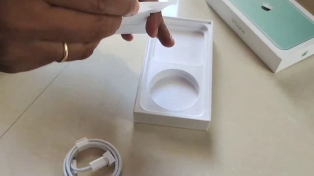 Unboxing Video Iphone 11 || 128GB || Green Color смотреть онлайн