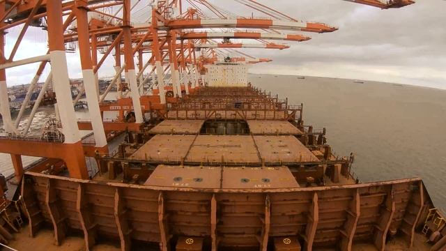 Stripping A Containership For Shipyard