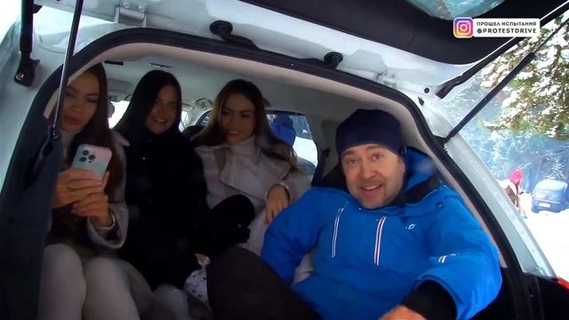 Тест драйв обновленного Mitsubishi Outlander Зимние испытания Protestdrive 2022. Как работает SAWC? смотреть онлайн