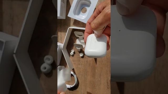Unboxing - Apple Airpods Pro - CHINESE IMMITATION смотреть онлайн