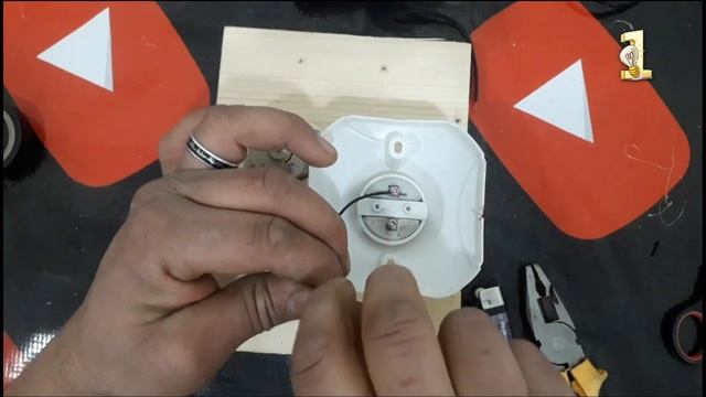 Converting 12 volts to 220 volts смотреть онлайн