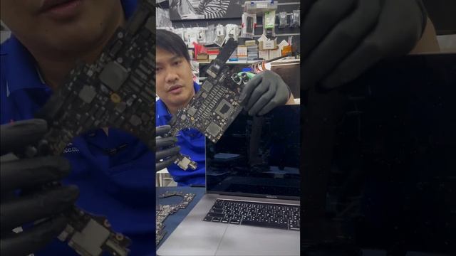 Macbook Pro 16" 2019 A2141 ว่าด้วยเรื่องของ SSD ทำไมเปิดเครื่องแล้วค้างโฟลเดอร์? #bbmacservice смотреть онлайн