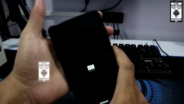 Install MIUI 10 Global Stable Android Pie Redmi Note 5 Lewat TWRP, Root, Enable Cam2API смотреть онлайн