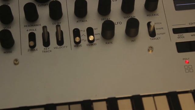 Korg Minilogue|RJ'S Reviews 23 смотреть онлайн