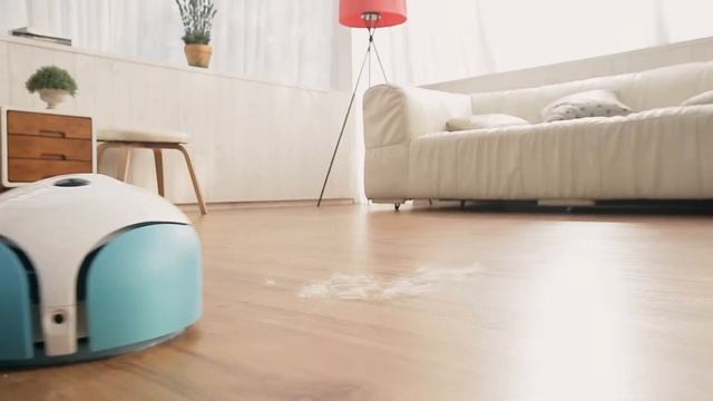 Робот-полотер Everybot RS 500. Промо ролик