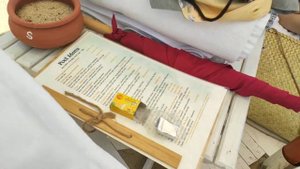 Распаковка Вьетнамской конфеты