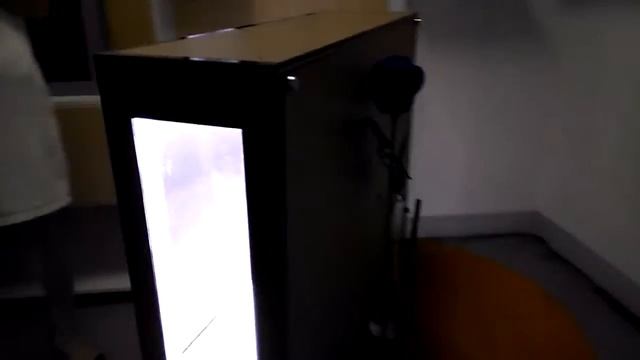 21.5 inch transparent LCD showcase with two sides glass+Android system+touchscreen смотреть онлайн