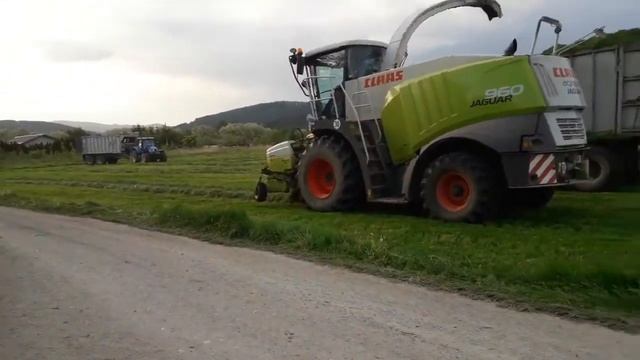 JCB FASTRAC / FLIEGL GIANT + CLAAS JAGUAR 960 смотреть онлайн