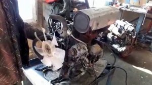 Запуск дизельного двигателя Yanmar 3TNE82 со спецтехники