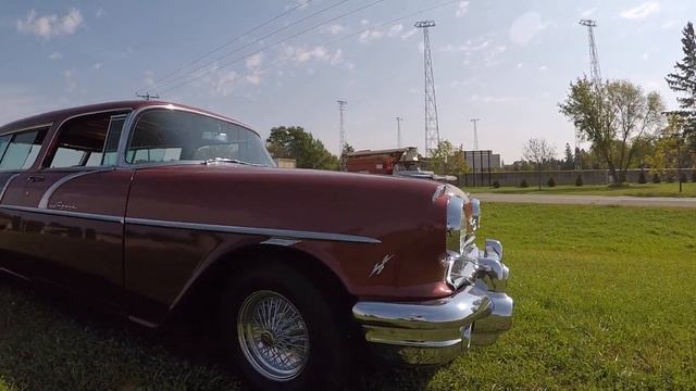 1956 Pontiac Safari смотреть онлайн