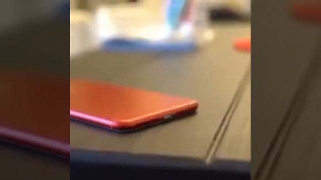 iPhone 7 red смотреть онлайн