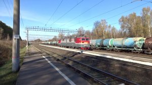 Электровоз ВЛ80с-333 маневрирует на станции Окская