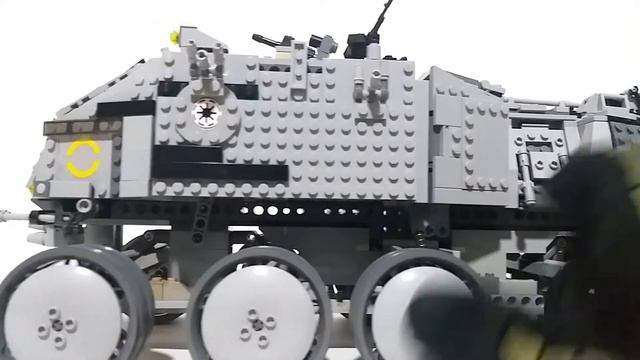 Reseña Lego Turbo Tanque Clon смотреть онлайн