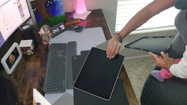 💥 ESR IPAD CASE UNBOXING 💥 смотреть онлайн