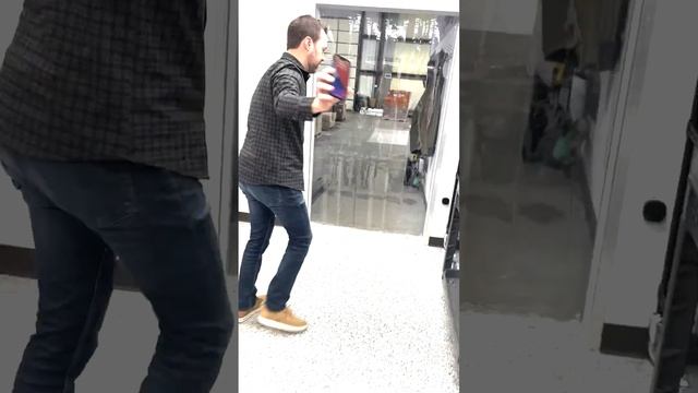 OuterFactor Element Drop Test - iPhone 13 смотреть онлайн