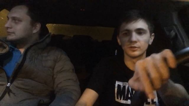 ТАКСИСТ ИЗДЕВАЕТСЯ НАД ПАССАЖИРОМ смотреть онлайн