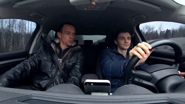 ПАССАЖИР РАЗБИЛ ЛОБОВОЕ СТЕКЛО ТАКСИСТУ ЗА ЕГО ВЫХОДКИ / РЕАКЦИЯ ЛЮДЕЙ смотреть онлайн